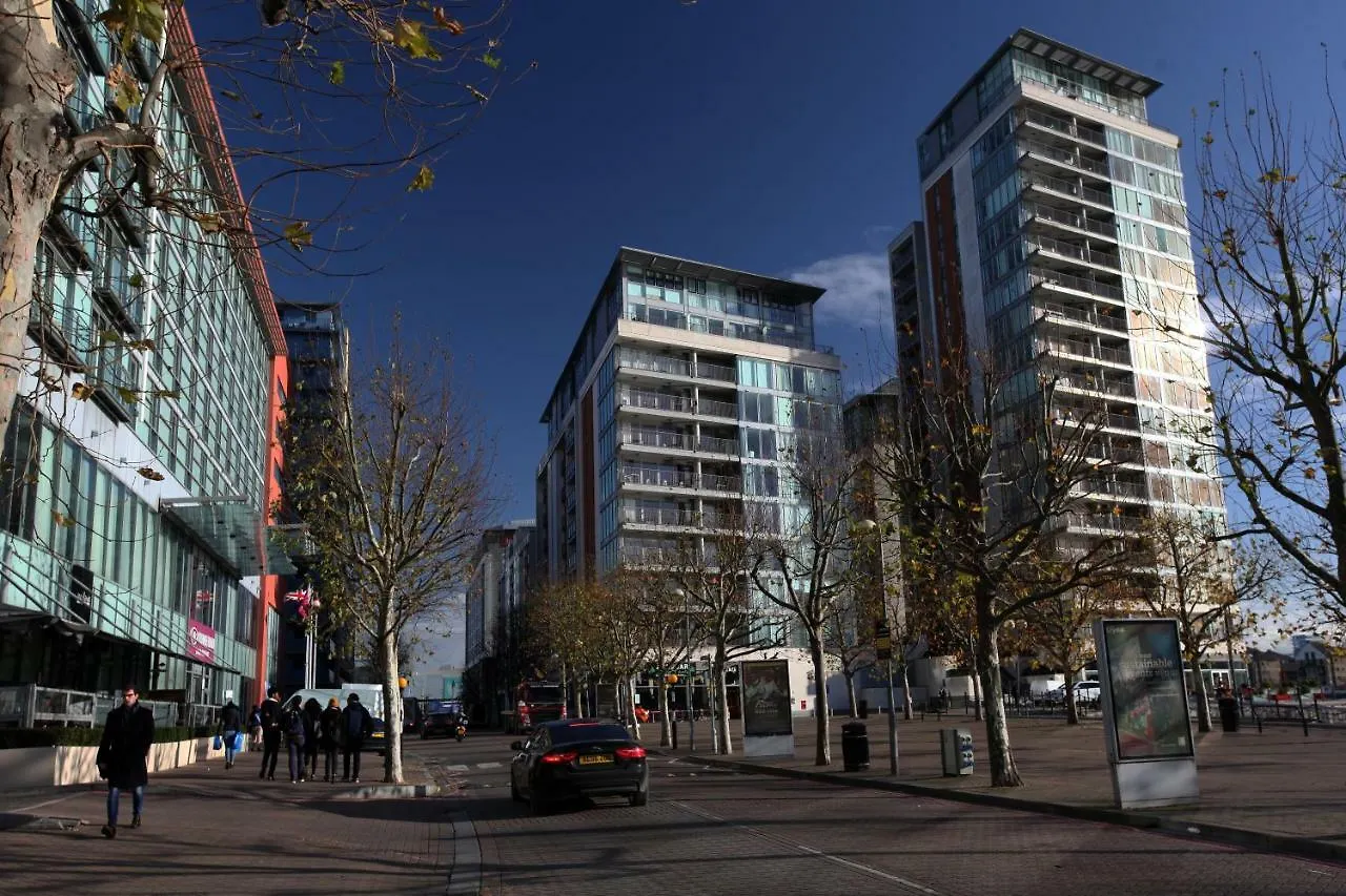 Oxygen Apartment With Balcony And Thames River View Near Excel - Royal Victoria Londra 0*,  Birleşik Krallık
