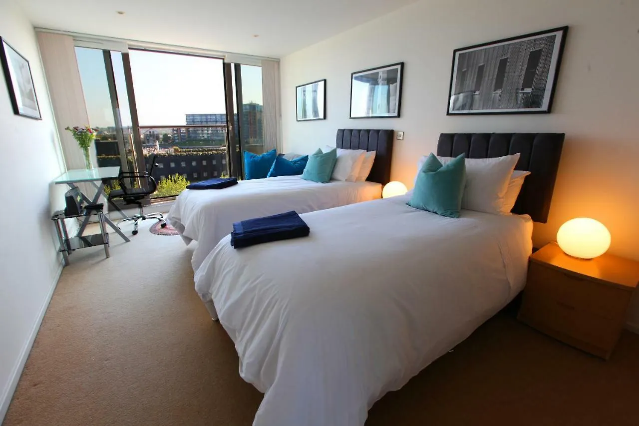 Oxygen Apartment With Balcony And Thames River View Near Excel - Royal Victoria London